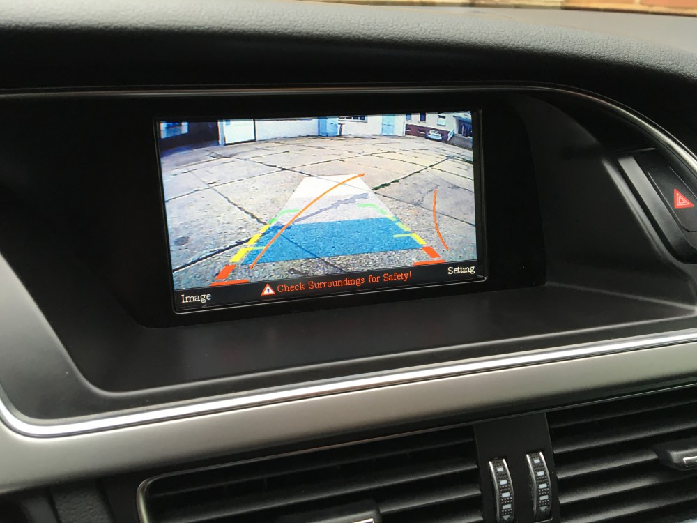 Audi Navi  A5 A4 Q5 MMI 3G Audio Multimedia Navigation Steuergerät 8T1035652 G 