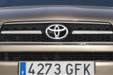 204931-CCD-predni-parkovaci-kamera-Toyota-RAV4-1