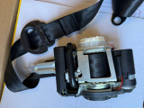 4M8857706A,Audi Q8 front right belt,4M8 857 706 A,AUDI
