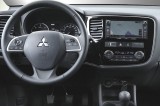 4868-b-Mitsubishi_Outlander_2013